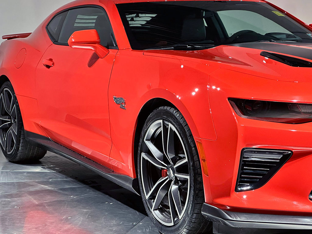 Used 2018 Chevrolet Camaro SS w/ Hot Wheels Edition RWD image 22