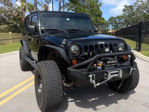 Used 2011 Jeep Wrangler Unlimited Sport AWD/4WD image 4
