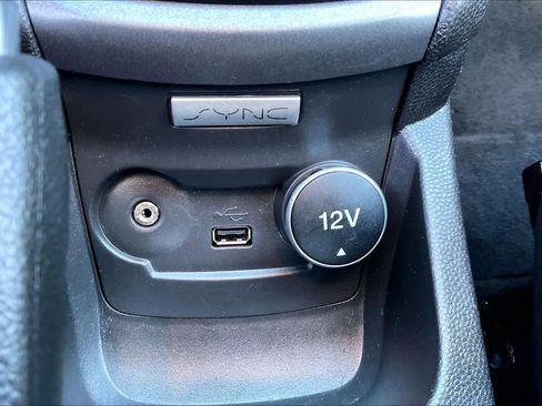 Used 2017 Ford Fiesta S image 30