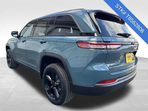 New 2026 Jeep Grand Cherokee Limited AWD/4WD image 5