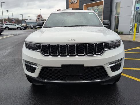 New 2025 Jeep Grand Cherokee Limited image 2