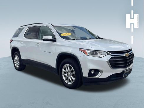 Used 2020 Chevrolet Traverse LT FWD image 1