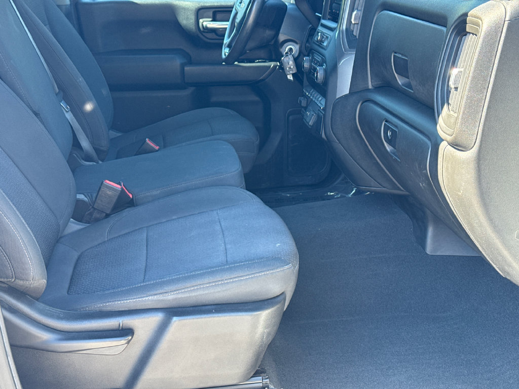 Used 2022 Chevrolet Silverado 2500 Custom w/ Custom Value Package AWD/4WD image 12