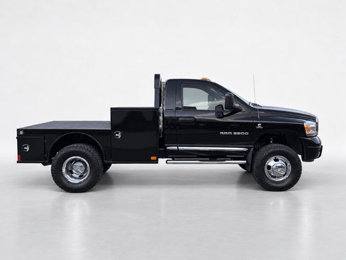 Used 2006 Dodge Ram 3500 Truck Laramie w/ Trailer Tow Group AWD/4WD image 6