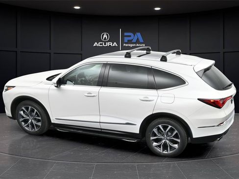 Used 2024 Acura MDX SH-AWD w/ Technology Package image 35