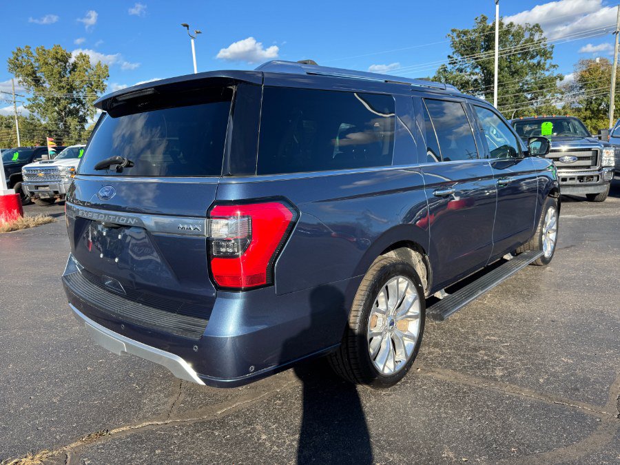 Used 2018 Ford Expedition Max Platinum AWD/4WD image 5