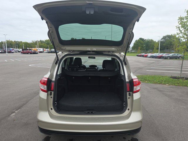 Used 2018 Ford C-MAX SE w/ Equipment Group 202A FWD image 9
