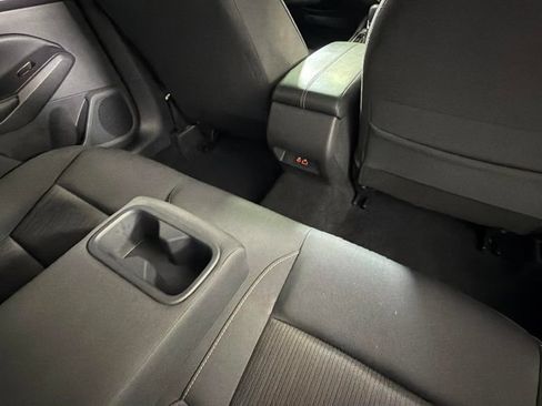 Used 2024 Nissan Altima 2.5 SV FWD image 29