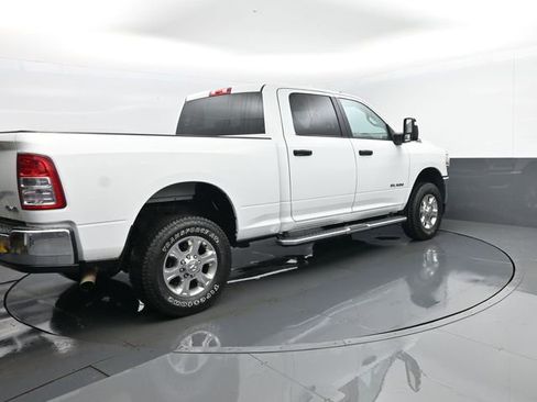 Used 2024 RAM 2500 Big Horn AWD/4WD image 19