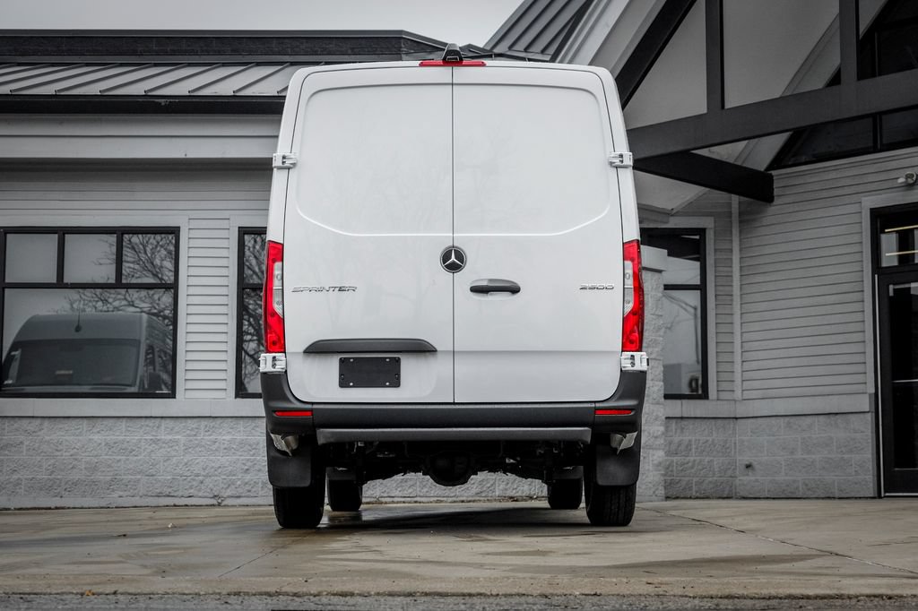 Used 2026 Mercedes-Benz Sprinter 2500 image 8