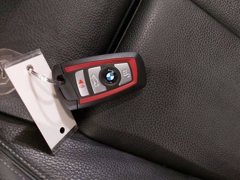 Used 2017 BMW 330i Sedan image 36