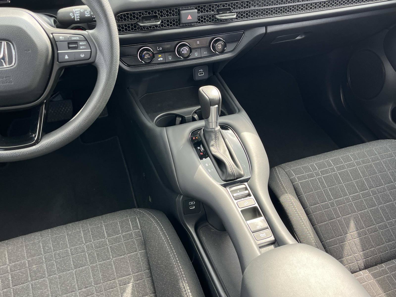 Used 2025 Honda HR-V LX image 14