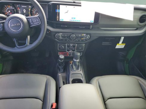 New 2026 Jeep Gladiator Mojave image 25