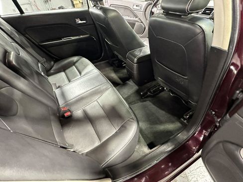 Used 2011 Ford Fusion SEL w/ 302A Rapid Spec Order Code FWD image 37