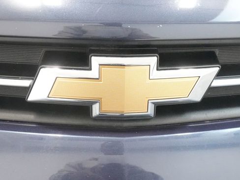 Used 2018 Chevrolet Trax LT w/ LT Convenience Package image 12