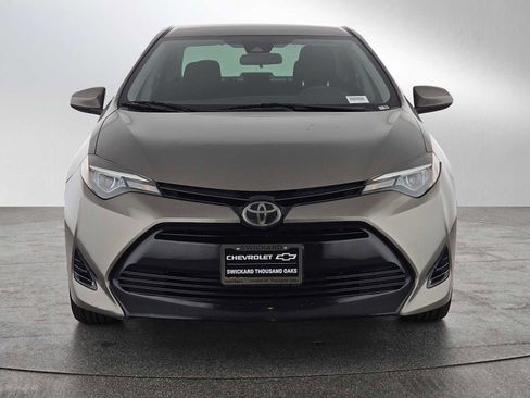 Used 2018 Toyota Corolla LE FWD image 8