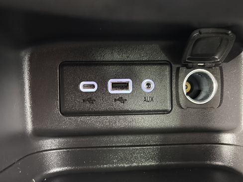 Used 2024 Chevrolet Equinox LT FWD image 26