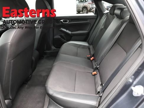 Used 2023 Honda Civic Sport image 20
