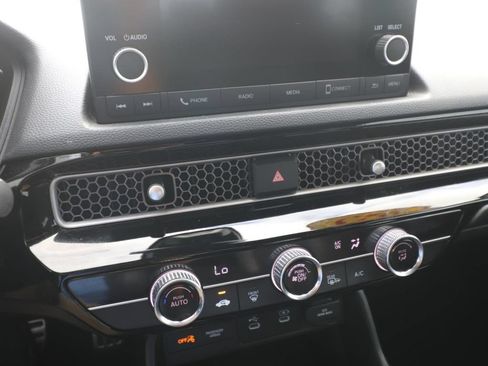 Used 2025 Honda Civic Sport image 19