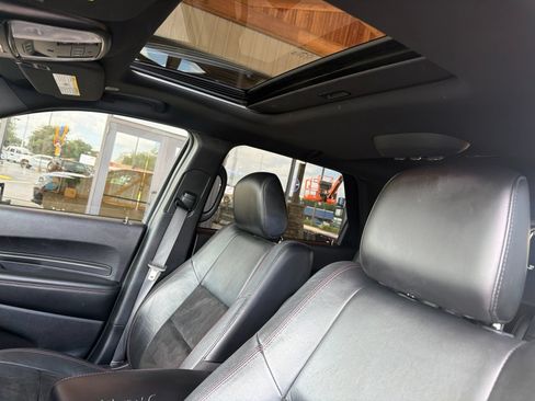 Used 2021 Dodge Durango R/T w/ Blacktop Package AWD/4WD image 13