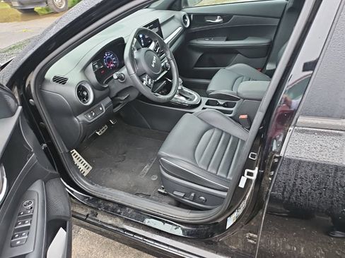 Certified 2024 Kia Forte GT-Line w/ GT-Line Premium Package FWD image 3