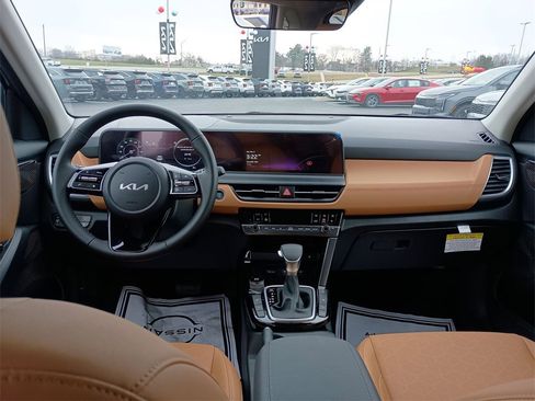 New 2026 Kia Seltos EX w/ EX Sunroof Package image 10