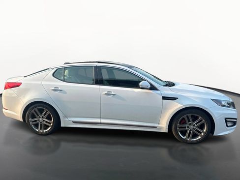 Used 2013 Kia Optima SX w/ Limited Pkg FWD image 2