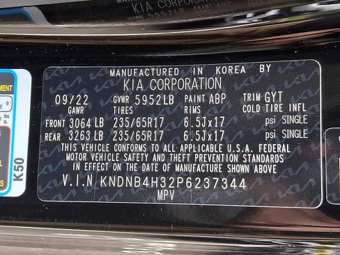 Used 2023 Kia Carnival LX FWD image 25