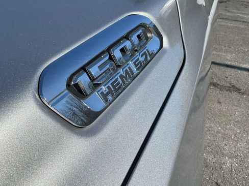 Used 2021 RAM 1500 Big Horn image 9