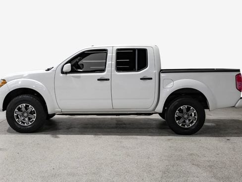 Used 2019 Nissan Frontier PRO-4X image 9