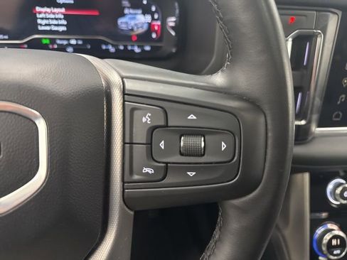 Used 2024 GMC Yukon Denali AWD/4WD image 14