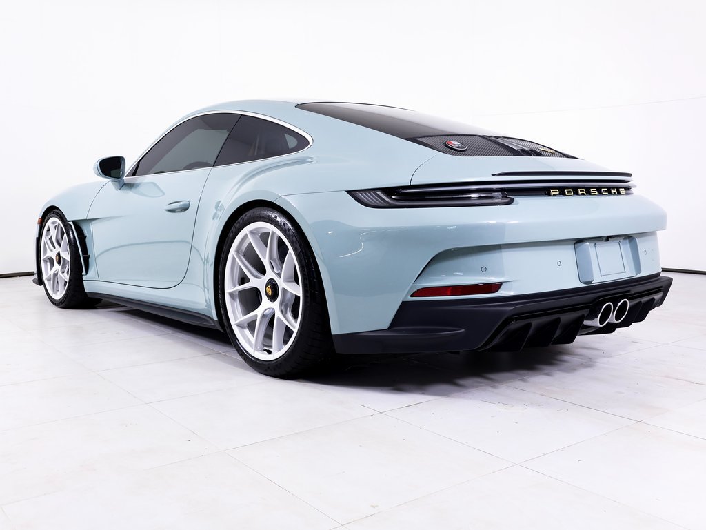 Certified 2024 Porsche 911 GT3 RS RWD image 3