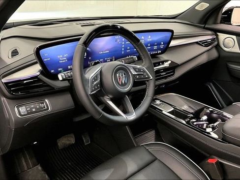Used 2025 Buick Enclave Avenir w/ Super Cruise Package image 15