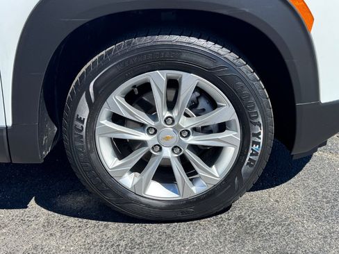 Used 2022 Chevrolet TrailBlazer LS FWD image 10