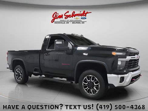 Used 2024 Chevrolet Silverado 3500 LT w/ Convenience Package AWD/4WD image 1
