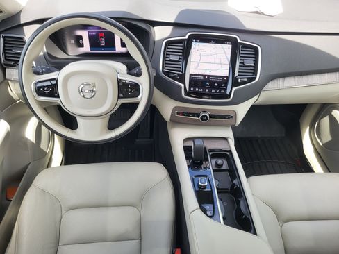 Certified 2023 Volvo XC90 B6 Plus AWD/4WD image 22