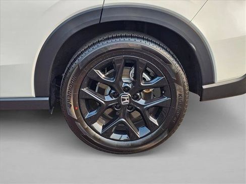 Used 2025 Honda HR-V Sport image 9