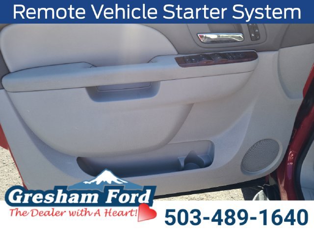 Used 2011 Chevrolet Avalanche LT w/ Luxury Package AWD/4WD image 12