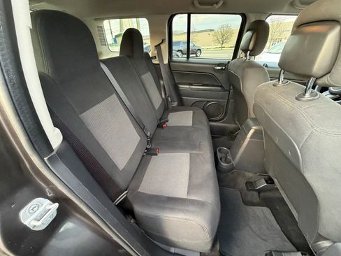 Used 2014 Jeep Patriot Sport w/ Power Value Group image 33