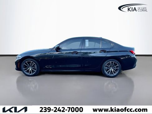 Used 2022 BMW 330i Sedan w/ Convenience Package image 2