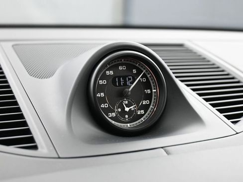 Certified 2023 Porsche Macan GTS image 20