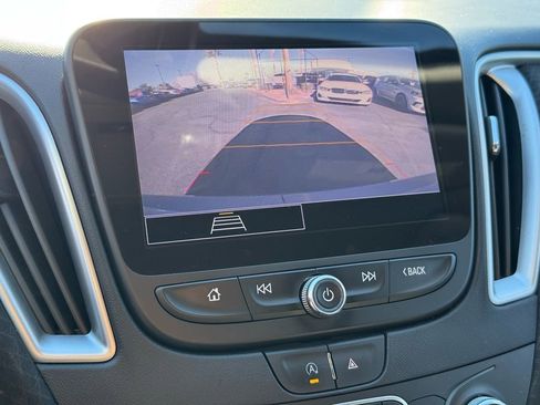 Used 2022 Chevrolet Malibu RS image 28