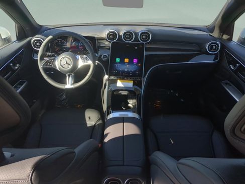 Certified 2026 Mercedes-Benz GLC 300 image 12