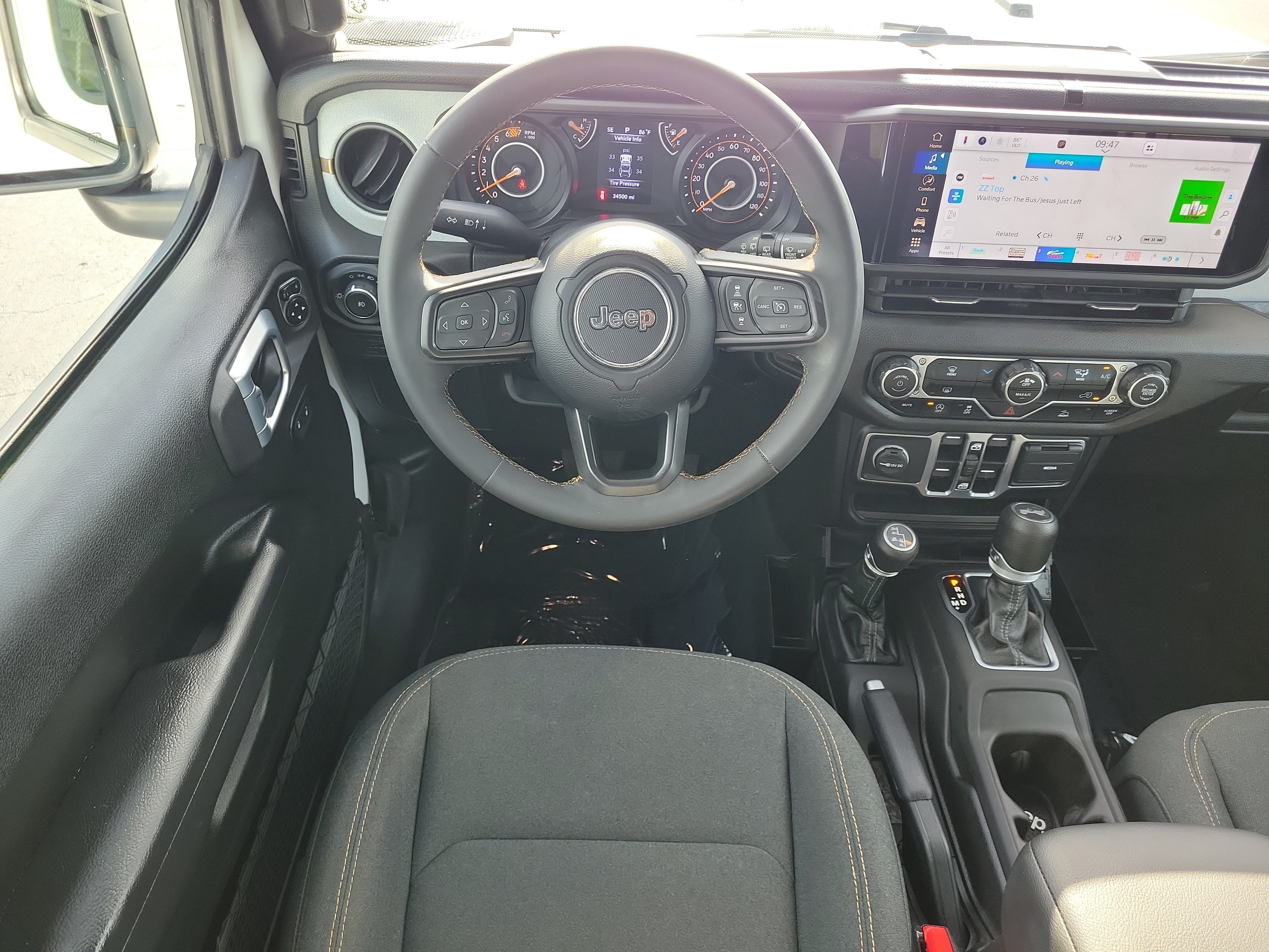 Used 2024 Jeep Wrangler Unlimited Sport AWD/4WD image 14