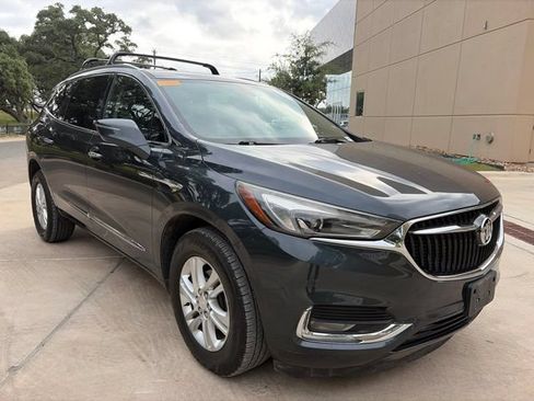 Used 2018 Buick Enclave Essence FWD image 5