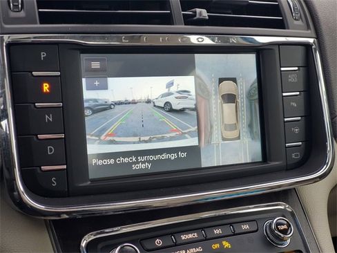 Used 2020 Lincoln Continental Reserve image 21