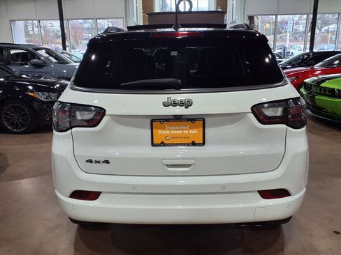 Certified 2022 Jeep Compass High Altitude image 5