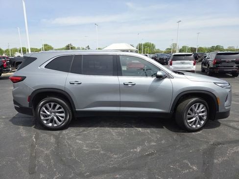 New 2026 Buick Enclave Preferred w/ Power Package AWD/4WD image 28