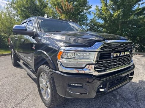 Used 2019 RAM 2500 Limited AWD/4WD image 29