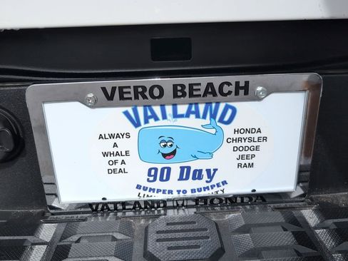 Used 2019 Toyota Tacoma 2WD Double Cab image 11